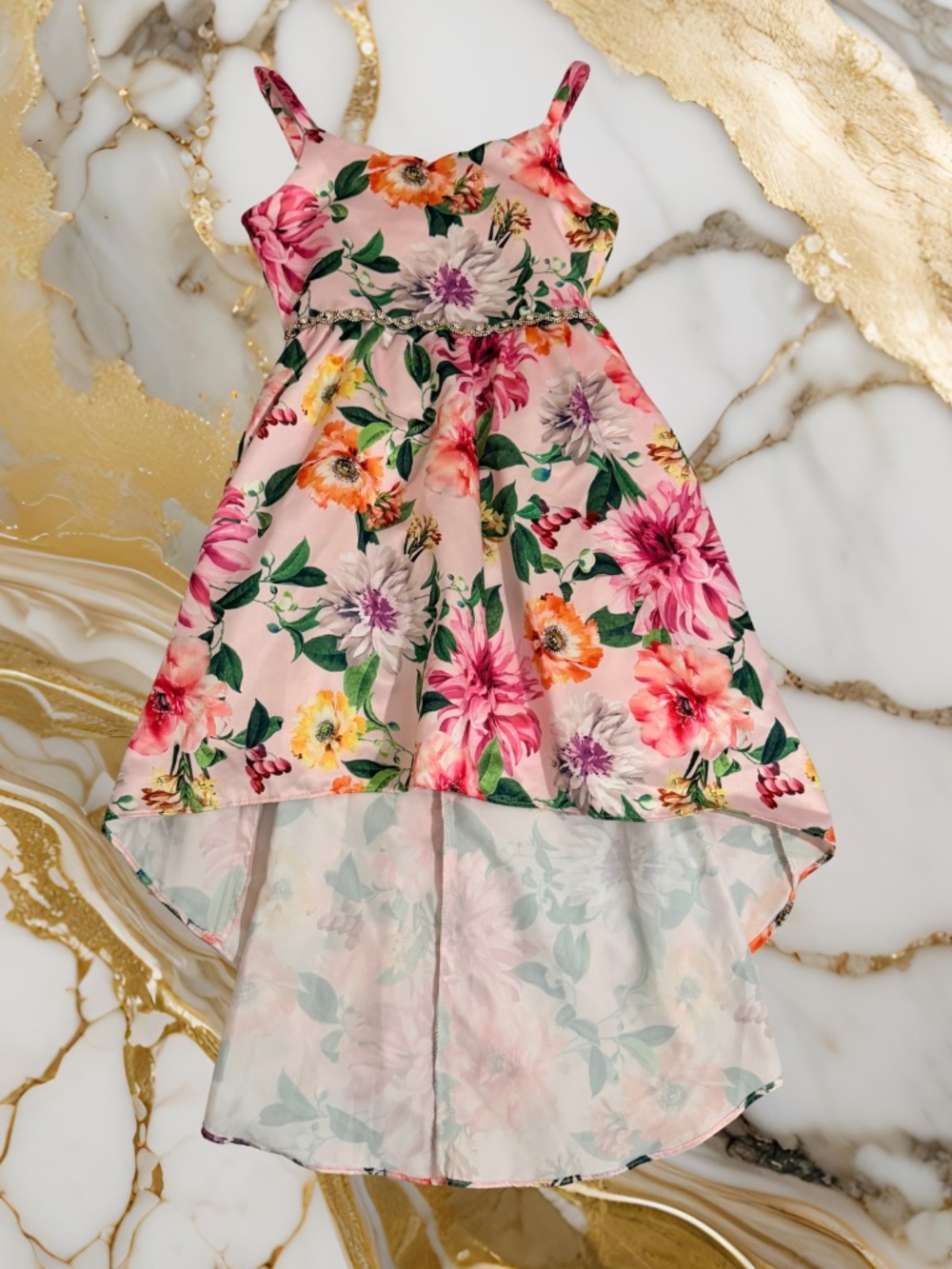 Girls Rare Edition size 10 beautiful flour dress with a gorgeous build-in belt